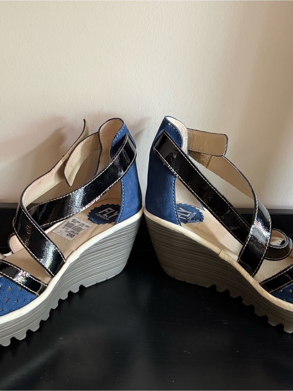 FLY London Blue Nubuck Patent Wedge Sandals NWOB QVC Size 38 EU 7.5 US - Picture 2 of 7